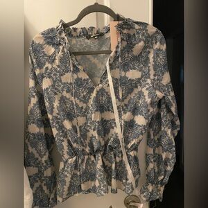 Missguided Blue and Cream Porcelain Print Blouse